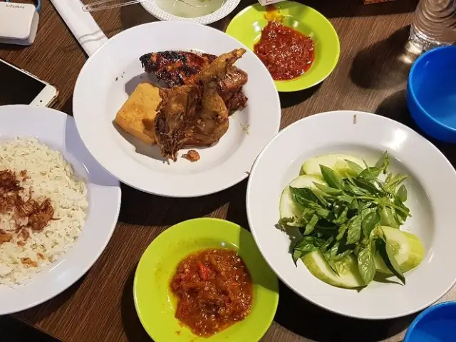 Gambar Makanan Nasi Uduk Pak Jhon 2