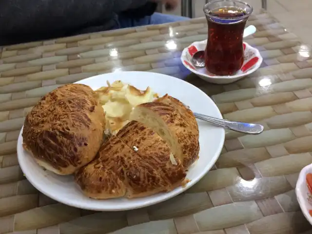 Tarihi Karaköy Börekçisi Bahri usta'nin yemek ve ambiyans fotoğrafları 5