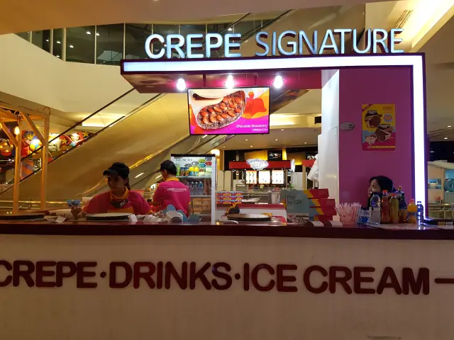 Gambar Makanan Crepe Signature 10