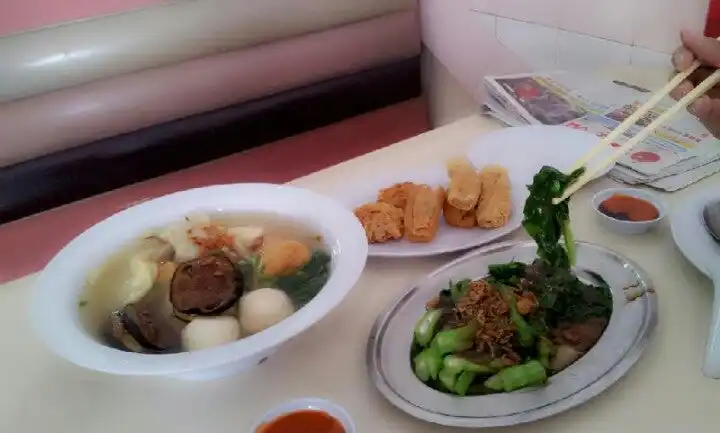 Restoran Home Town Yong Tow Foo Food Photo 3