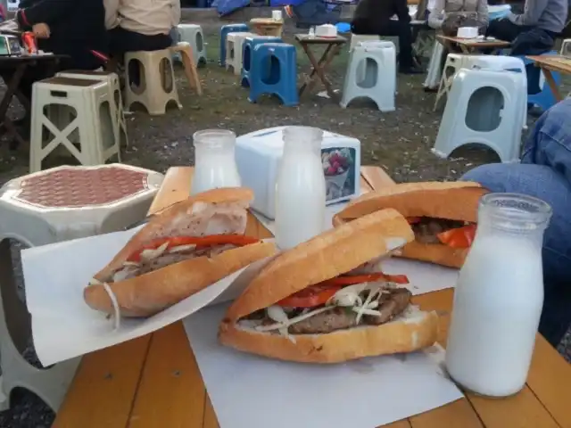 Tuzla Pazar Köftecisi'nin yemek ve ambiyans fotoğrafları 3