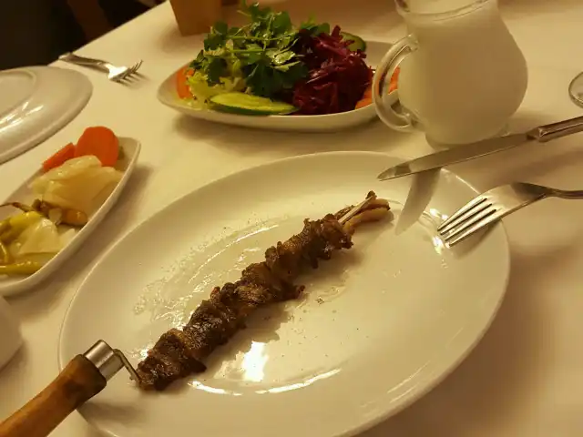 Kayışdağı Et Evi Erzurum Cag Kebabı Restaurant'nin yemek ve ambiyans fotoğrafları 18