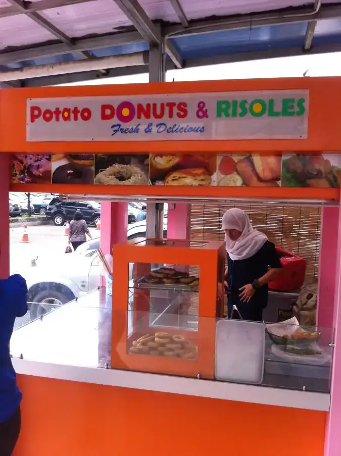 Potato Donuts & Risoles