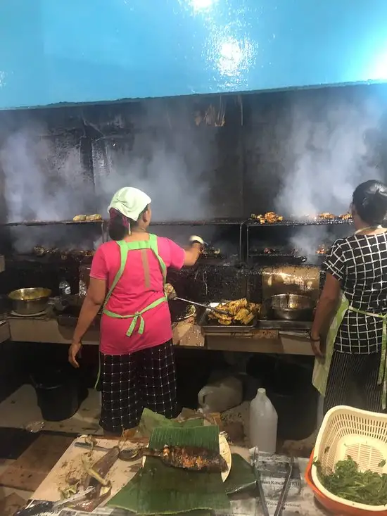 Gambar Makanan Rumah Bakar Semangat 47 13