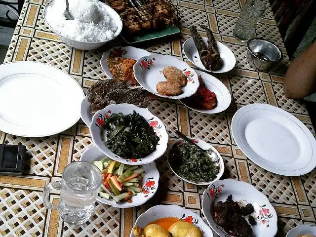 Gambar Makanan Terang Bulan Rumah Makan & Restoran 12