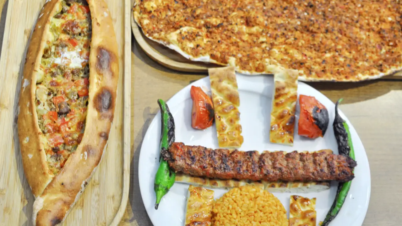 Acıktım Pide & Kebap