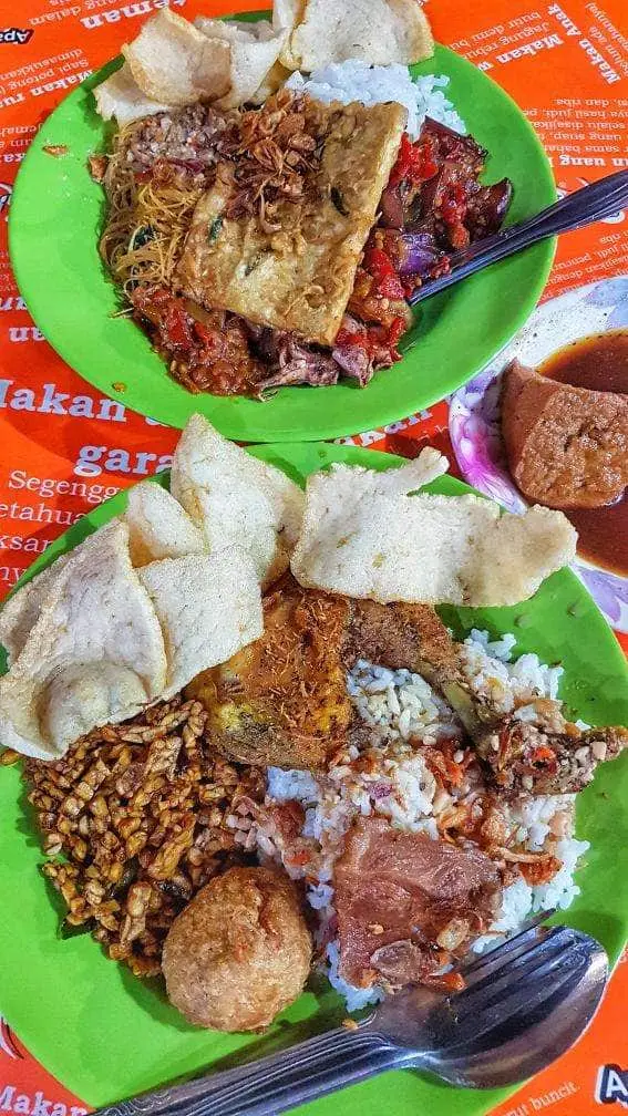 Gambar Makanan Nasi Uduk Ibu Sum 8