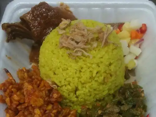 Sri Nasi Kuning, Sultan Iskandar Muda
