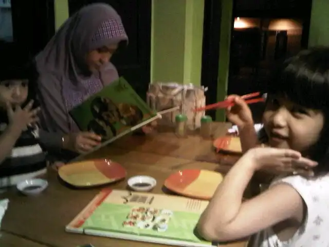 Gambar Makanan Rumah Sushi 4