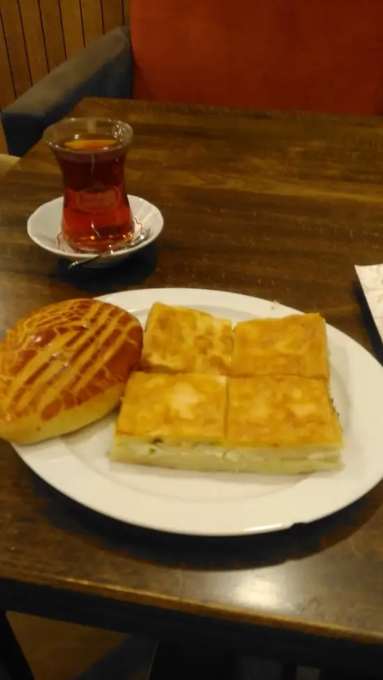 Faruk Gulluoglu Sirinevler'nin yemek ve ambiyans fotoğrafları 10
