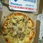 Domino's Pizza Food Photo 3