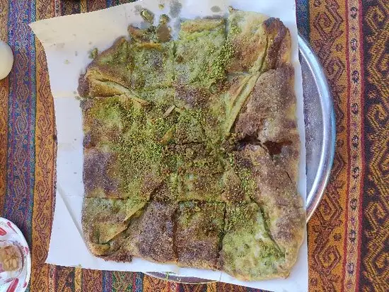 Katmerci Cumali Usta'nin yemek ve ambiyans fotoğrafları 18