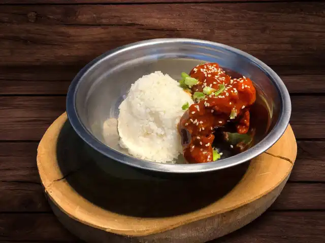 Ajeossi Korean Wings Food Photo 1