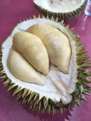 Kepong Durian King Store 甲洞大树下榴莲王