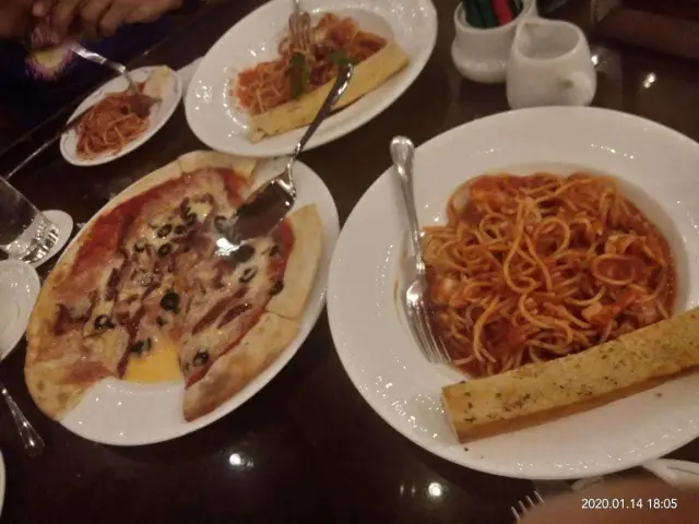 Lobby Lounge - Manila Hotel Food Photo 20