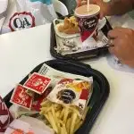 KFC'nin yemek ve ambiyans fotoğrafları 2