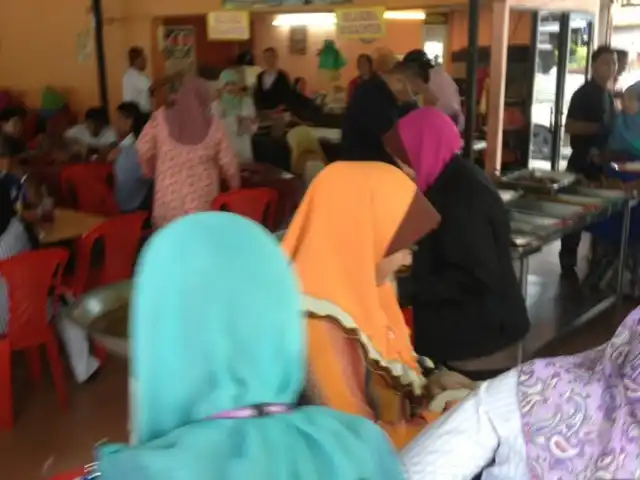 Nasi Campur Awet Muda Food Photo 10