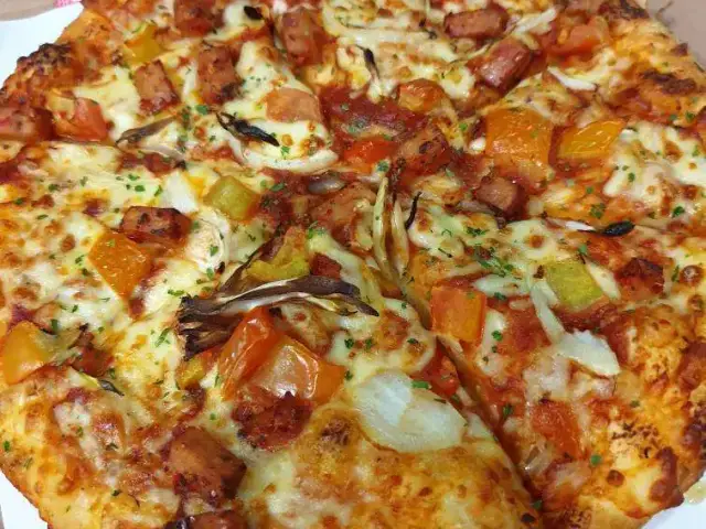 Gambar Makanan Domino's Pizza 13