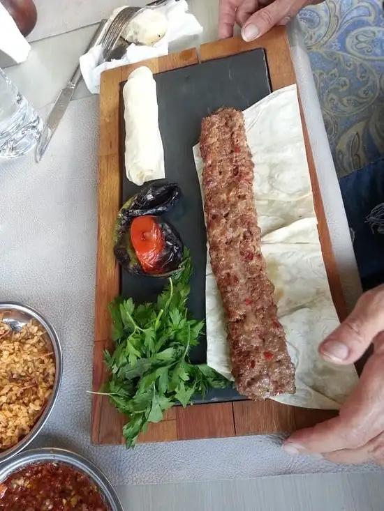 Sanli Edessa Kebab House'nin yemek ve ambiyans fotoğrafları 13