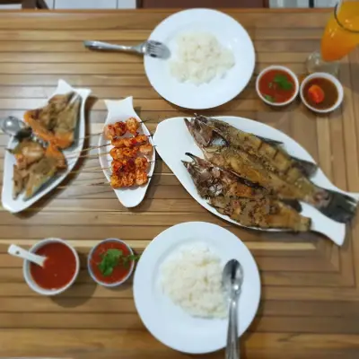 Ikan Bakar Tanjung Perak