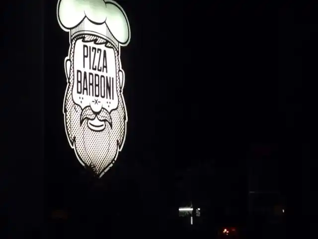 Gambar Makanan Pizza Barboni 17