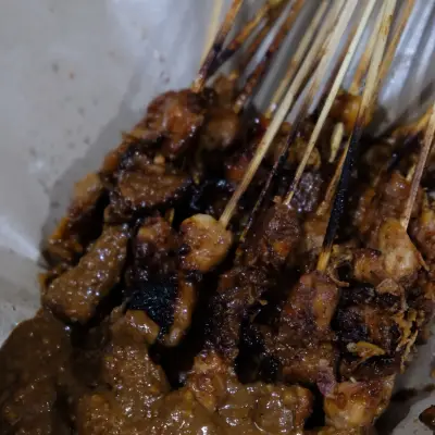 Sate Ayam Kambing Madura Cak Husen