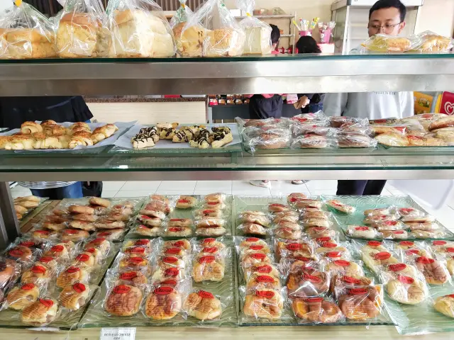 Gambar Makanan Bakery Vitasari 2