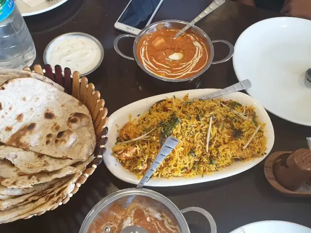 India Gate Indian Restaurant'nin yemek ve ambiyans fotoğrafları 24