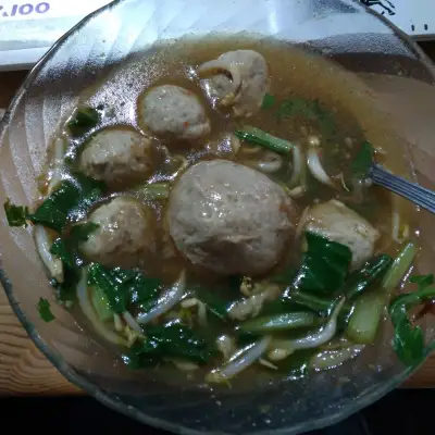 Mie Baso Lotus