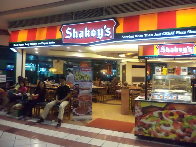Shakey's Food Photo 13