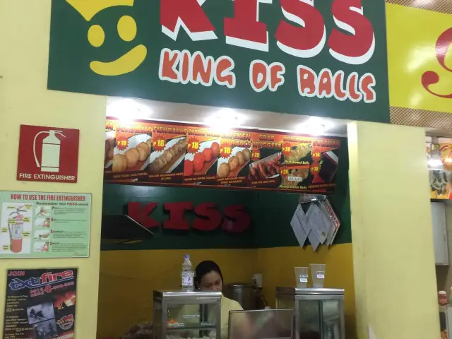 Kiss - King of Balls Food Photo 2