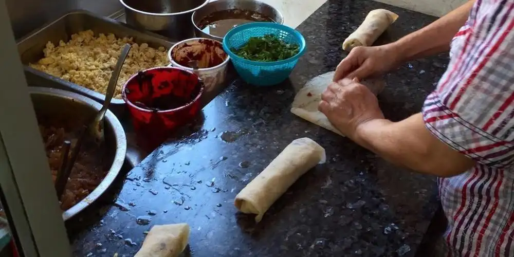 Kedai Makanan dan Minuman Poh Piah Lwee