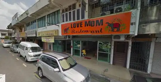 Klang Curry House/Mom's Love Food Photo 1