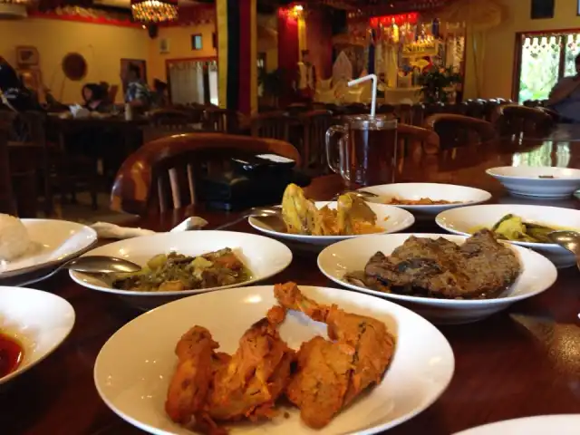 Gambar Makanan Natrabu Minang Restaurant 9