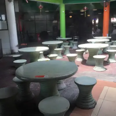 DG Food Court