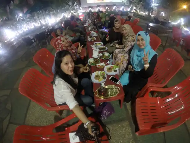 Gambar Makanan Kembar Cafe 14