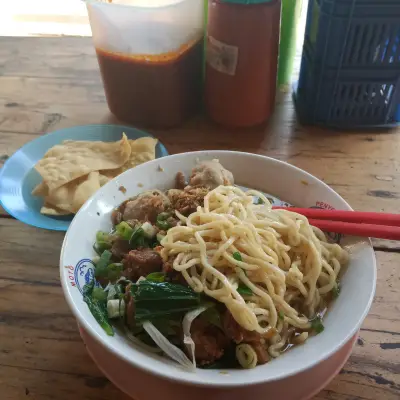 Mie Ayam Mama Hendra