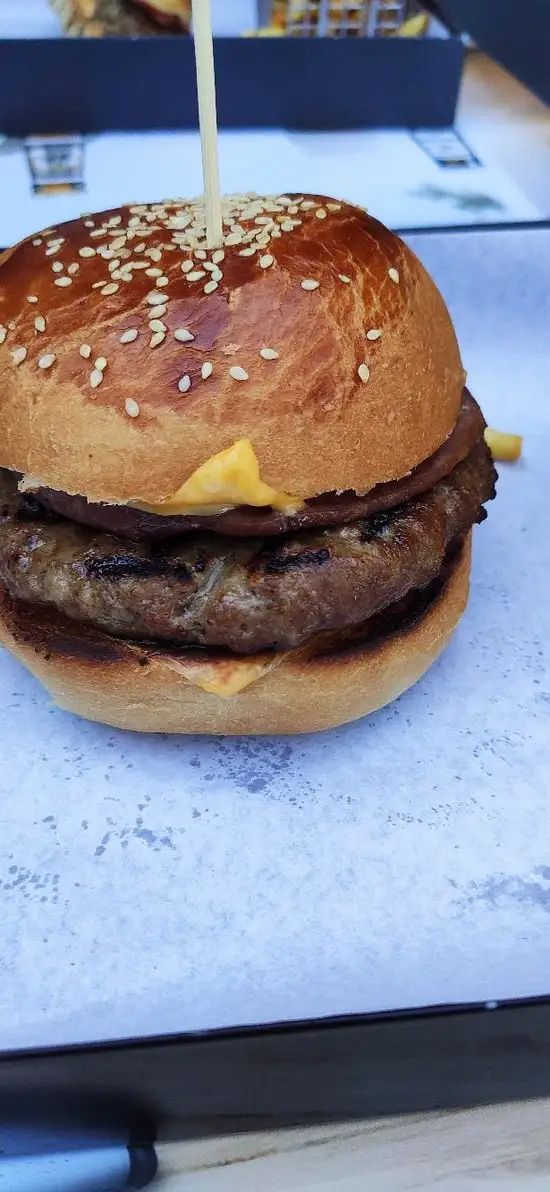 Republic of Burger'nin yemek ve ambiyans fotoğrafları 2