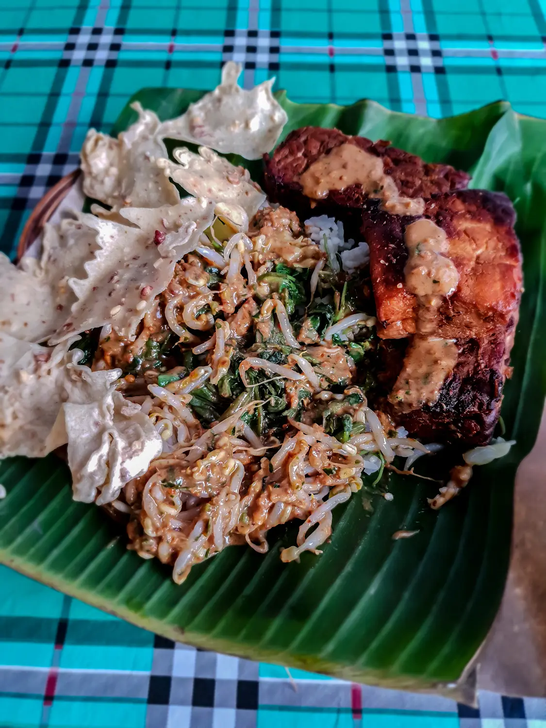 Sego Pecel Suroboyo Cak Mail