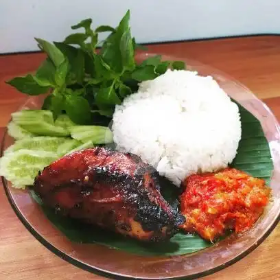 Gambar Makanan Ayam Bakar Ibu Sam, Menteng 2