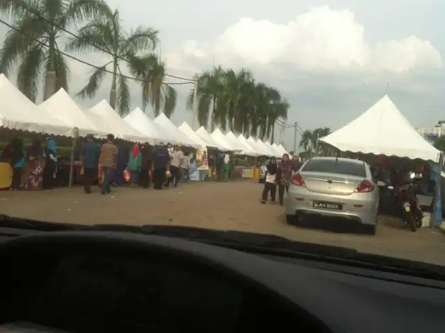 Bazar Ramadhan Taman Wawasan Food Photo 2