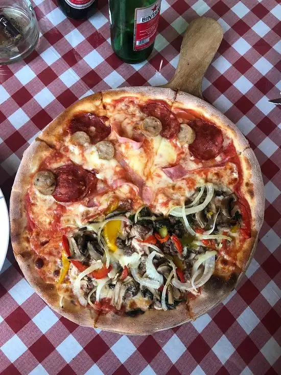 Gambar Makanan Roby Pizza Italiana 10