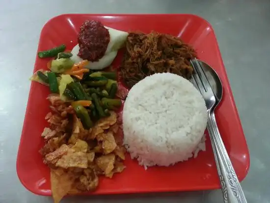 Gambar Makanan Nasi Empal Pengampon 6