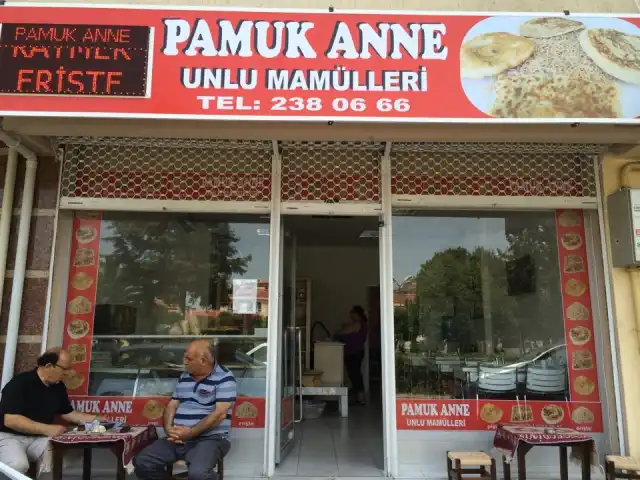 Pamuk Anne Unlu Mamulleri'nin yemek ve ambiyans fotoğrafları 10