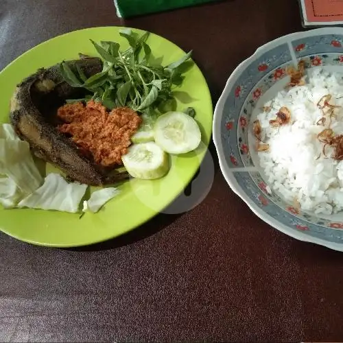 Gambar Makanan Warung Davina, Benda Raya 11