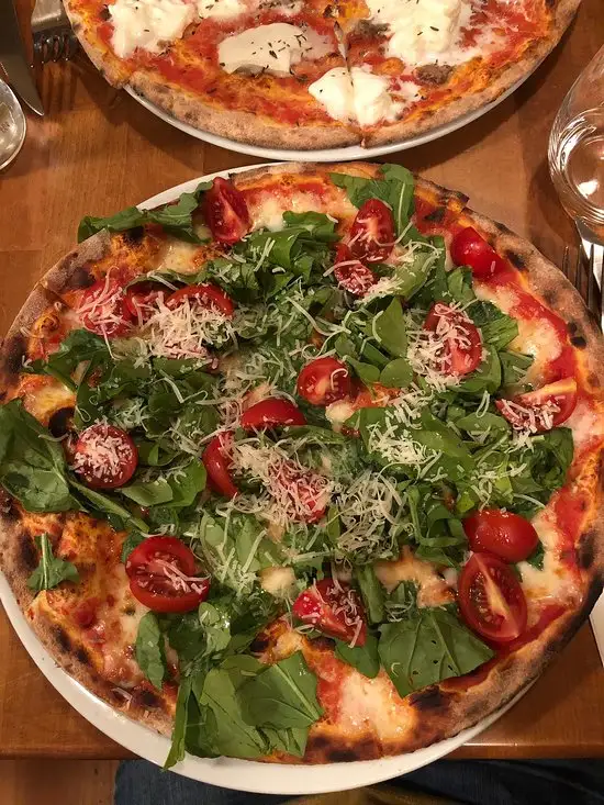 Pizzeria Pera'nin yemek ve ambiyans fotoğrafları 69