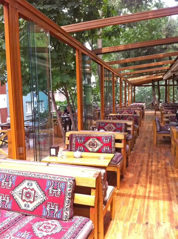 Baba Oğul Nargile Cafe & Kebap Restaurant