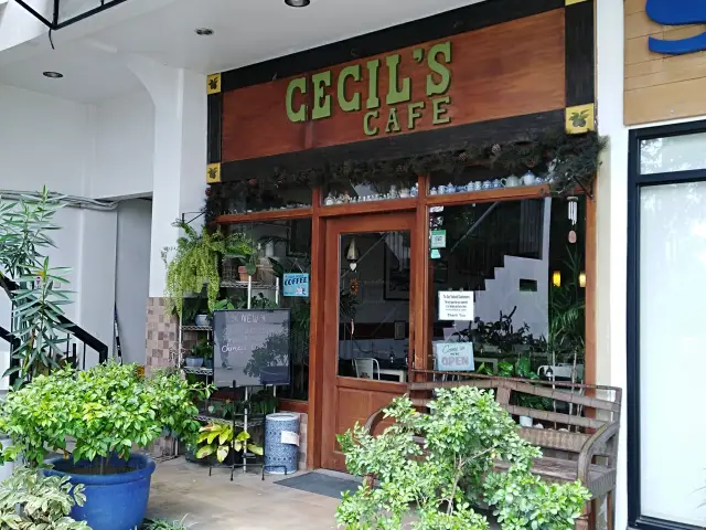 Cecil's Cafe Food Photo 6