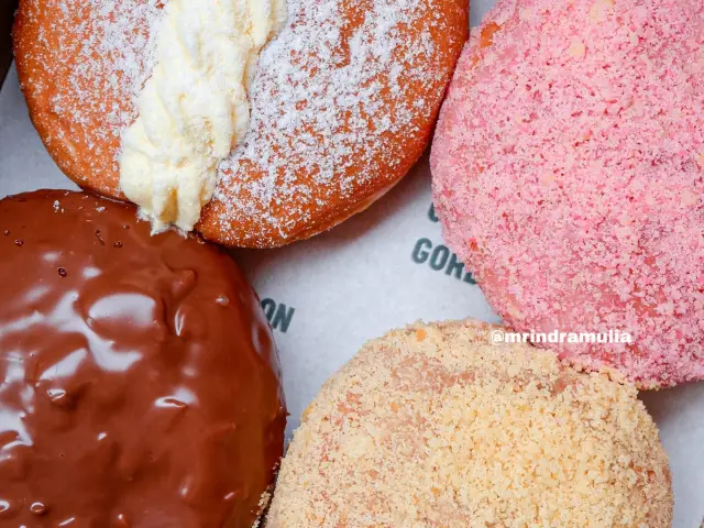 Gambar Makanan Gordon Donuts & Coffee 1