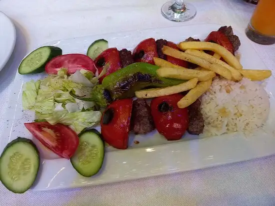 Green Garden Restaurant Cafe'nin yemek ve ambiyans fotoğrafları 48